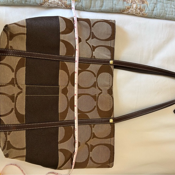 Coach Signature Brown Tote Bag - Picture 4 of 7